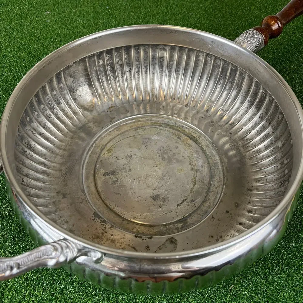 Vintage Sheridan Taunton Silverplate Chafing Serving Dish Wood Handle 22